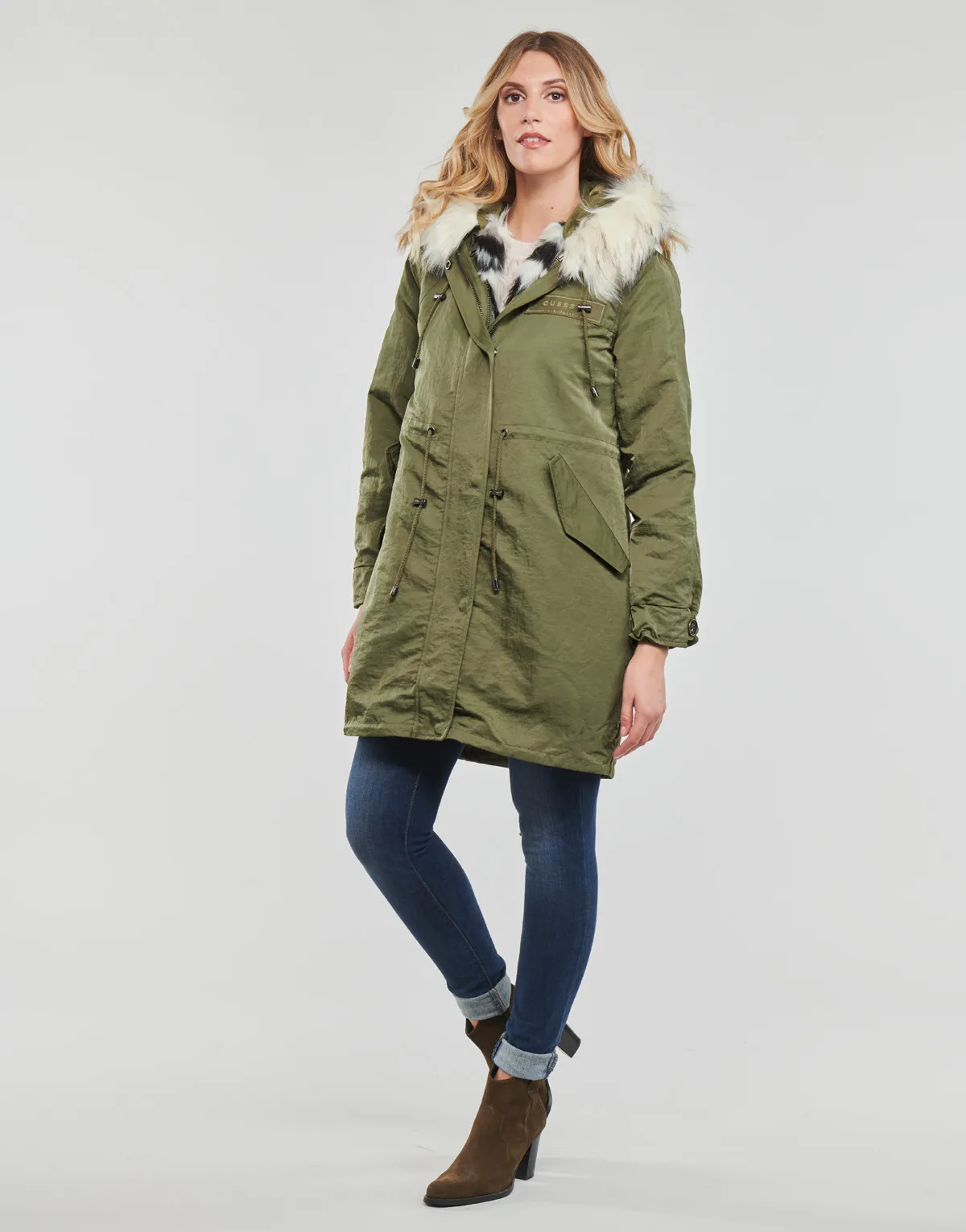 LENA PARKA can be rewritten as Women's Hooded Winter Jacket - LENA for better search engine optimization.