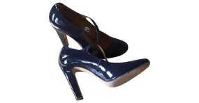 Navy Blue Heels Façonnable Impresionantes Babies
